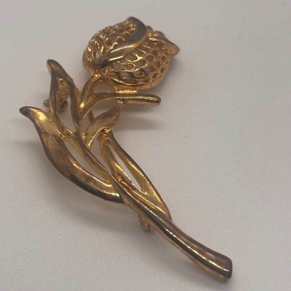 Vintage Tulip Flower Brooch Women OS Gold Tone Textured Lattice Petal Pin